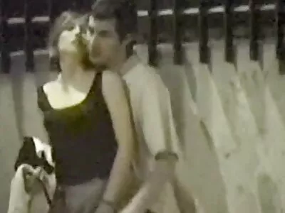 Hübsche rothaarige Milf-Frau macht geile reife frauen videos einen verdammten Blowjob, wenn die Eltern das Haus verlassen