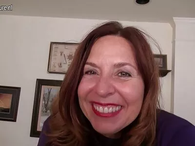 Sexy mollige reife hausfrauen Freundin ist auf ihrem Mann