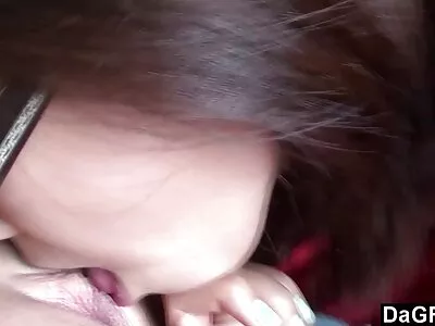 Die geile reife deutsche hausfrauen versaute Herrin Angelina handhabt einen Ständer