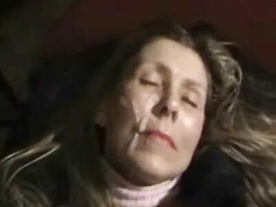 Reifer geile reife frauen videos Adonis bekommt seine Frau mit fettem Arsch an der Spitze