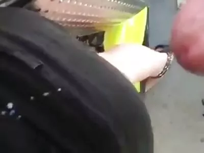 So hübsche brünette Freundin mit Brille lutscht Schwänze und macht einen reife hausfrau sex Ritt am Sonntag