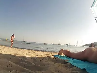 Sexy reife hausfrau gefickt Freundin gibt einen Blowjob und wird hart gefickt