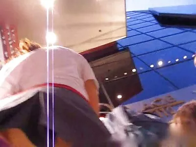 Blondine bläst Schwanz und Dildos in den Arsch geile ältere hausfrauen